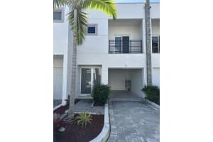 815 Ne 17th Avenue 2, Fort Lauderdale