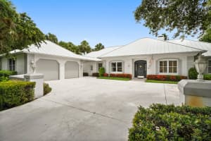 4381 Sw Parkgate Boulevard, Palm City