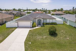 610 Se 21st Lane, Cape Coral
