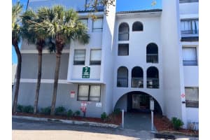 1820 N Congress Avenue 201, West Palm Beach