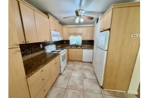 8940 S Hollybrook Boulevard 208, Pembroke Pines