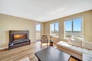 7350 Sw 89th Street 2102s, Miami