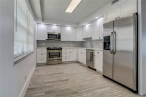 625 Oaks Drive 1007, Pompano Beach