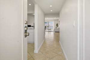16750 Ne 10th Avenue 312, North Miami Beach
