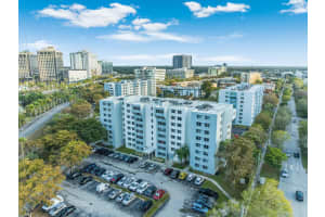 9143 Sw 77th Avenue, Miami