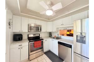 2901 Nw 48th Avenue 163, Lauderdale Lakes