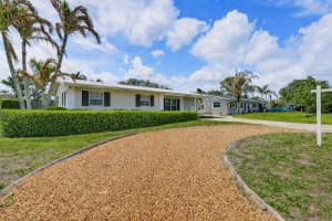 1864 Se Lafayette Street, Stuart