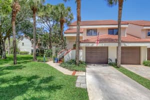 302 Sea Oats Drive E, Juno Beach