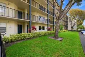 700 Sw 128th Avenue 310c, Pembroke Pines 700 Sw 128th Avenue 310c, Pembroke Pines