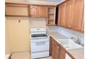 402 Markham S, Deerfield Beach