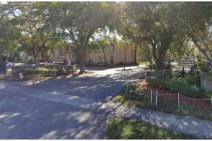 4221 Nw 19th Street 285, Lauderhill