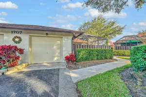 1707 Mariners Cove, Fort Pierce