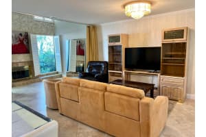 6075 Glendale Drive, Boca Raton