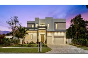 274 Ne 3rd Court, Boca Raton