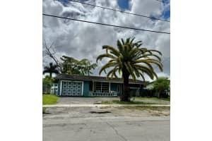 2486 Nw 73rd Avenue, Sunrise