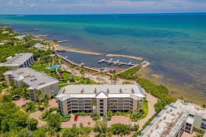 87851 Old Highway M5, Islamorada