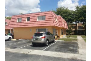 5333 Nw 27th Street B3, Lauderhill