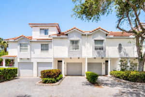 2052 Alta Meadows Lane Apt 2212, Delray Beach