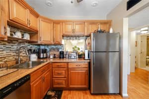 551 Nw 76th Terrace 208, Margate
