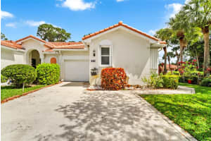 5021 S La Sedona Circle, Delray Beach