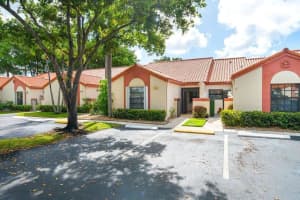 65 Centennial Court, Deerfield Beach