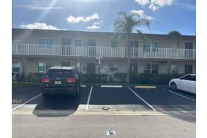 601 Nw 78th Avenue 205, Margate