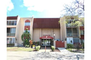 8120 Sw 24th Street 212, North Lauderdale