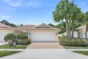 7767 Se Spicewood Circle, Hobe Sound