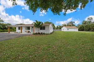 8781 N Virginia Avenue, Palm Beach Gardens