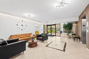 3960 Oaks Clubhouse Drive 304, Pompano Beach