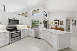 4300 Nw 83rd Lane, Coral Springs