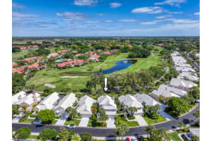 16 Windsor Lane, Palm Beach Gardens