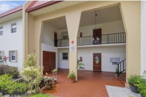 112 Lake Anne Drive, West Palm Beach