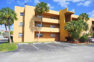 1891 Sw 81st Avenue 202, North Lauderdale