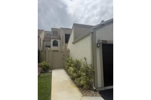 1102 Se Mitchell Avenue 205, Port St. Lucie, Fl 34952, Port Saint Lucie