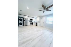 206 Se 1st Avenue 8, Delray Beach