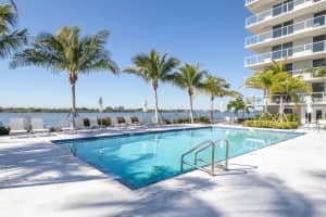 2560 S Ocean Boulevard 416, Palm Beach