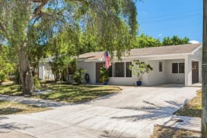 340 Ne 44th Court, Deerfield Beach