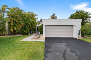 5622 Ainsley Court, Boynton Beach