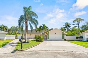 4240 Pine Glades Road, West Palm Beach