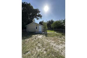 321 N 11th Street D, Fort Pierce