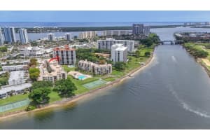 370 Golfview Road 503, North Palm Beach