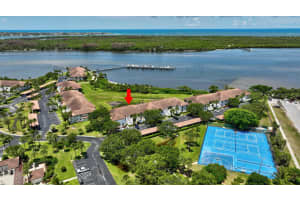 6062 Se Landing Way 2, Stuart