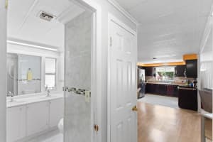 2961 Sw 52nd Terrace, Davie