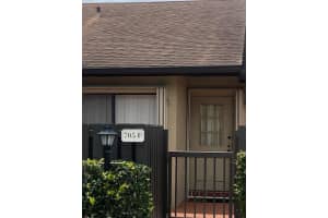 705 Sunny Pine Way F, Greenacres