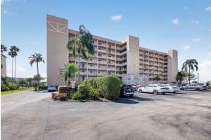 7076 Huntington Lane 507, Delray Beach