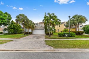116 Hamilton Terrace, Royal Palm Beach