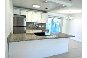 111 Nw 31st Court, Pompano Beach