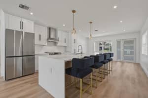 461 Sw 1st Street 461, Boca Raton