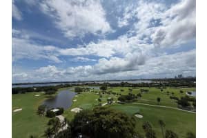 2000 Presidential Way 1204, West Palm Beach